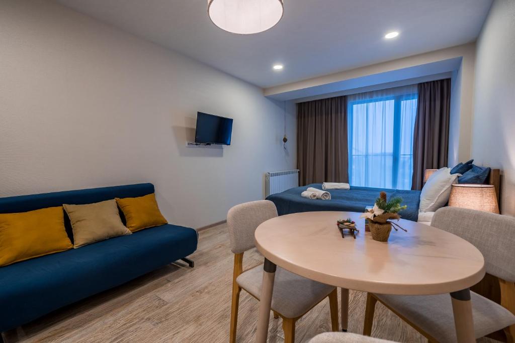 Nino's Rooms room 5